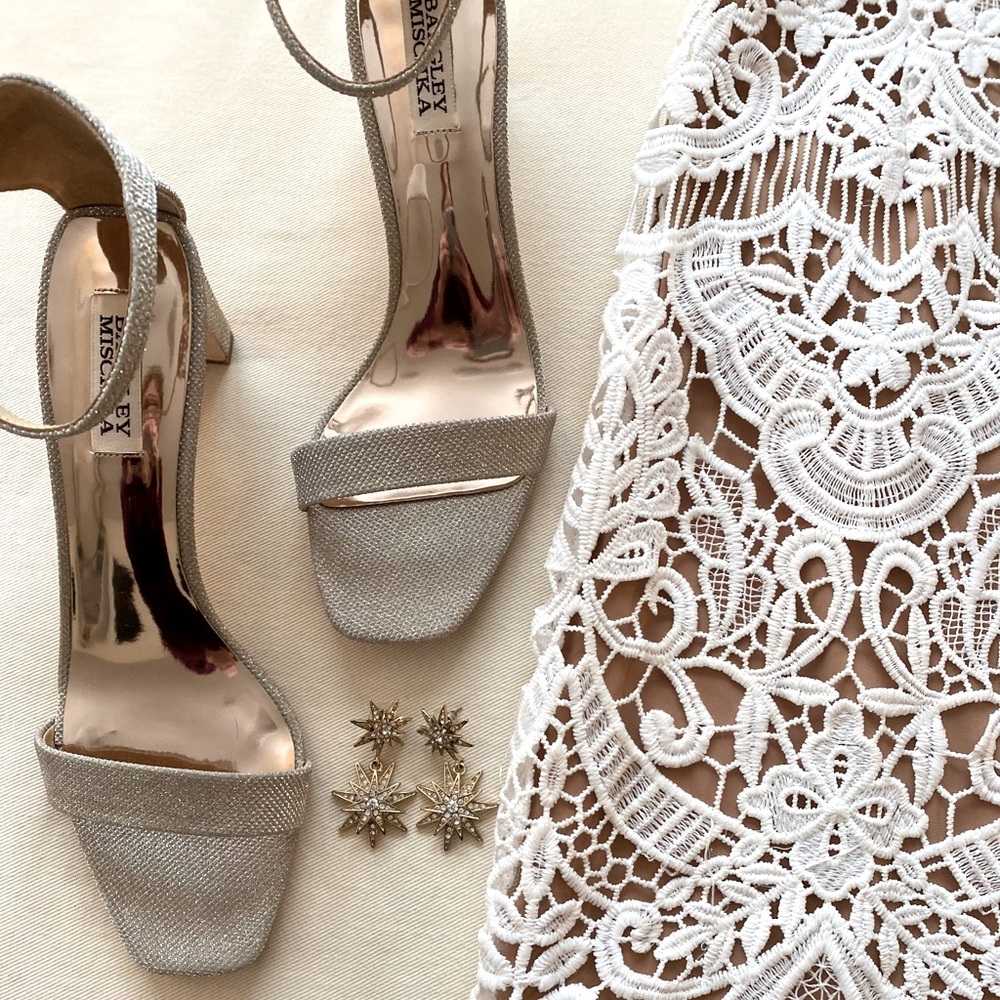 Badgley Mischka Sparkly block heel sandal